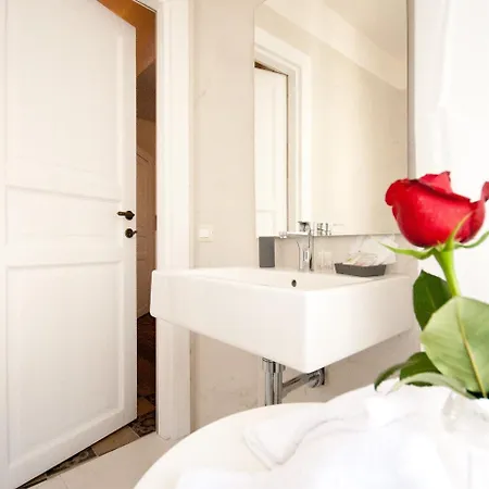 Couette-café Sveva 3*