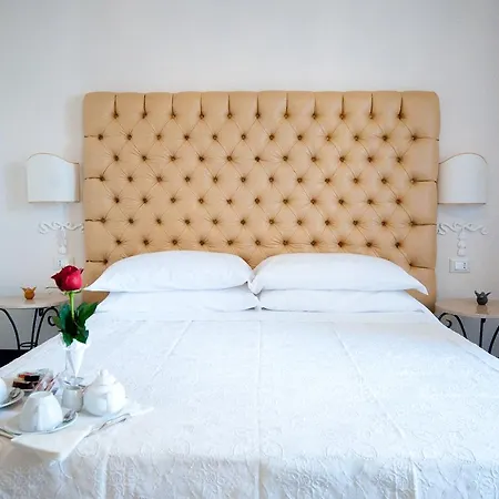 Sveva Couette-café 3*